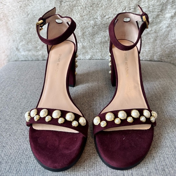 Stuart Weitzman suede heels. - Picture 2 of 5